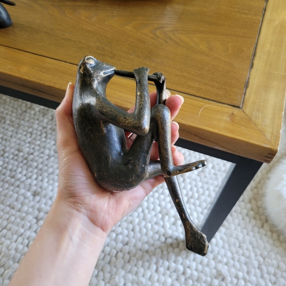 8.5" SPI Vintage Brass Bronze Frog Shelf Sculpture Figurine Decor MCM - Picture 5 of 6